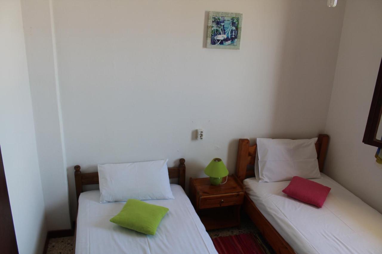 Nikos Seaside Apartments Litheres Exterior foto